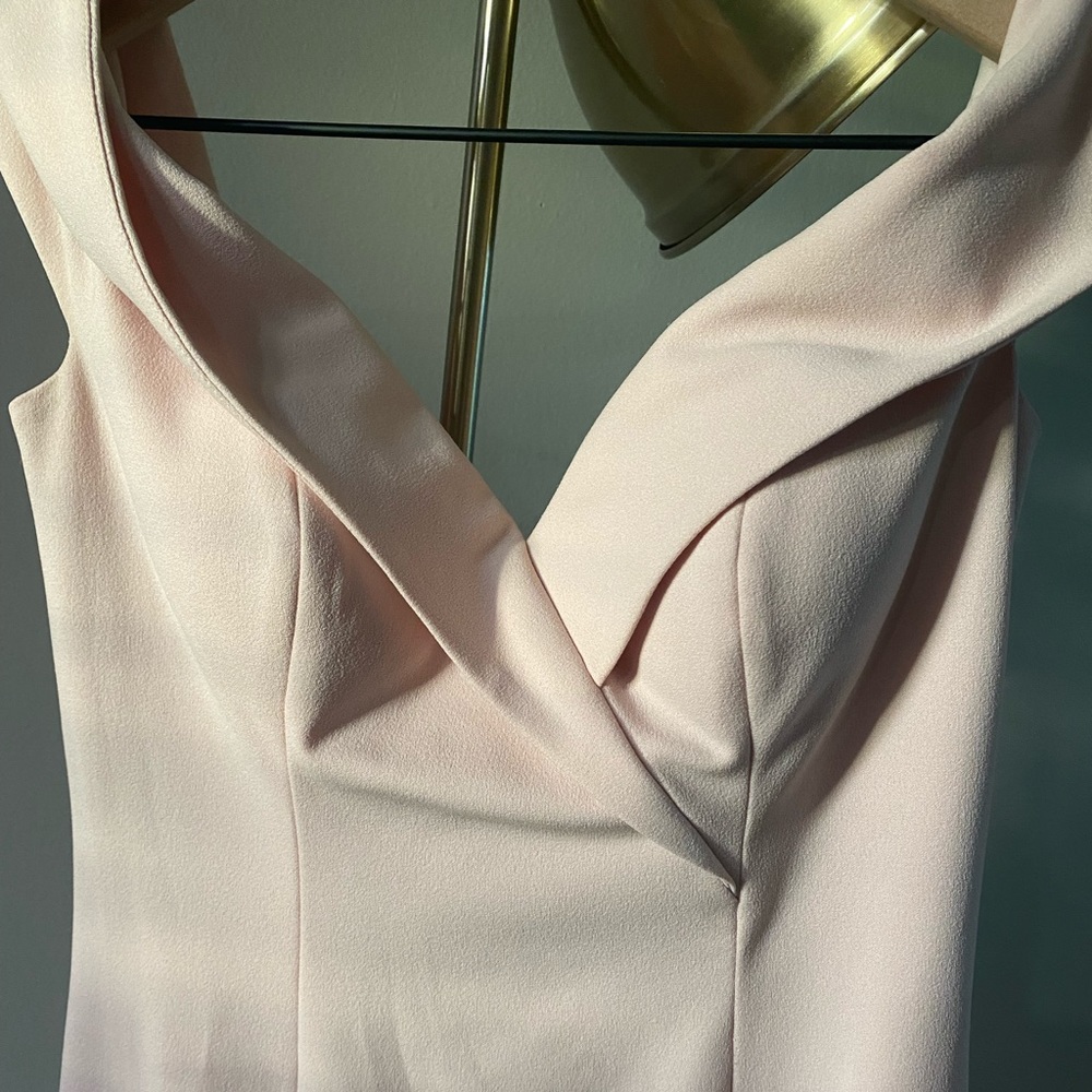 Light pink dress. Size: 4